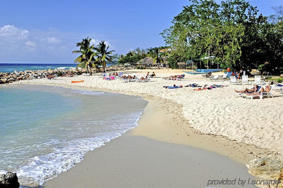 Carib Beach Apartments Negril Exterior foto